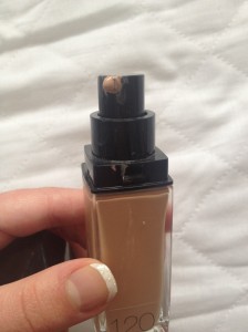 I blooming love the pump on this foundation!
